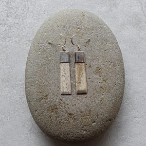 NZ Whalebone Earrings Silver Cap