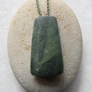 NZ Greenstone Toki or Adze pendant