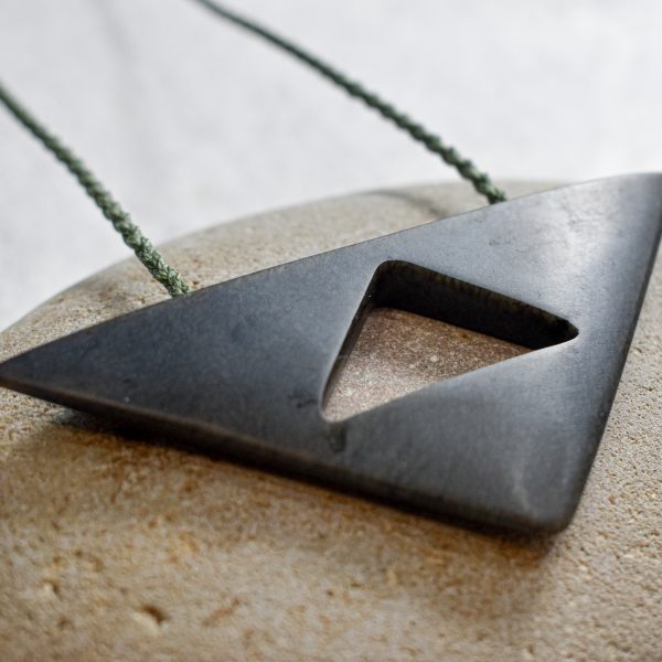 NZ Greenstone/Pounamu Tapa Toru Pendant