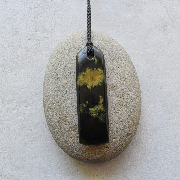NZ Greenstone/Pounamu Hei Toki/Adze Pendant