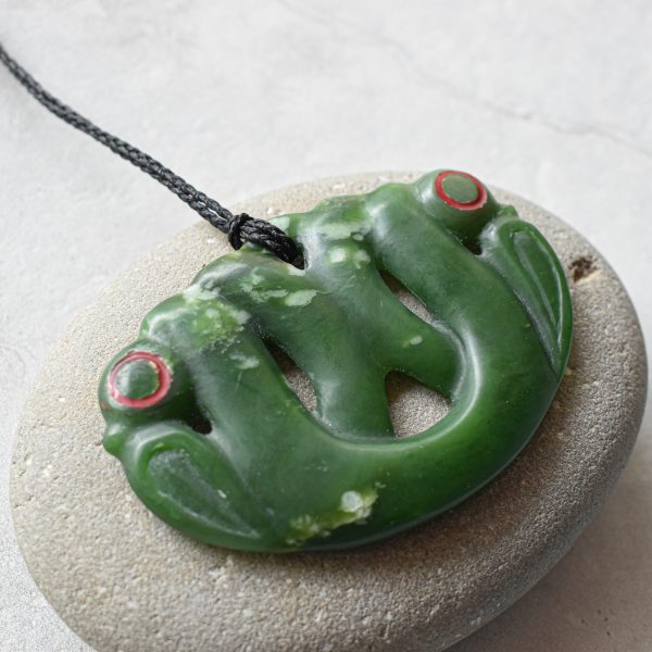 NZ Greenstone/Pounamu Pekapeka/Bat Pendant