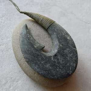 NZ Greenstone/Pounamu Hei Matua/Hook Pendant