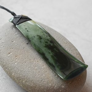 NZ Greenstone/Pounamu Hei Toki/Adze Pendant