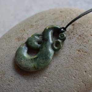 NZ Greenstone/Pounamu Manaia Pendent