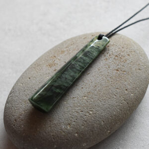 NZ Greenstone/Pounamu Hei Toki Pendant
