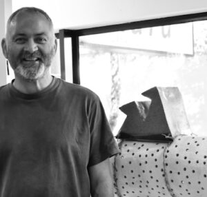 DAVID AUSTIN ARTIST PROFILE