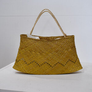 Kete Pingao By Anna Bowen