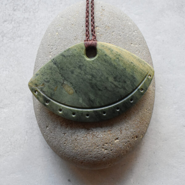 NZ Greenstone/Pounamu Shield