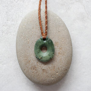 NZ Greenstone/Pounamu Hand Carved Poria Pendant